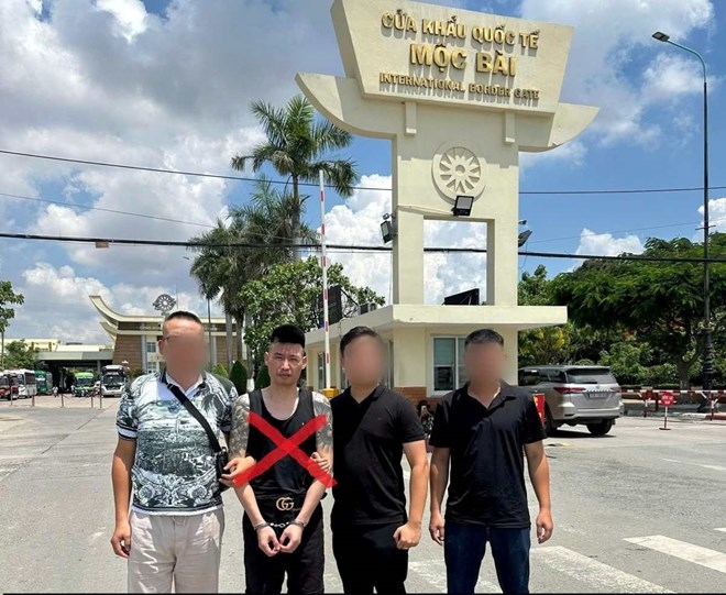 Bắt đối tượng truy nã nguy hiểm Trần Phương Tuyên tại biên giới Việt Nam-Campuchia